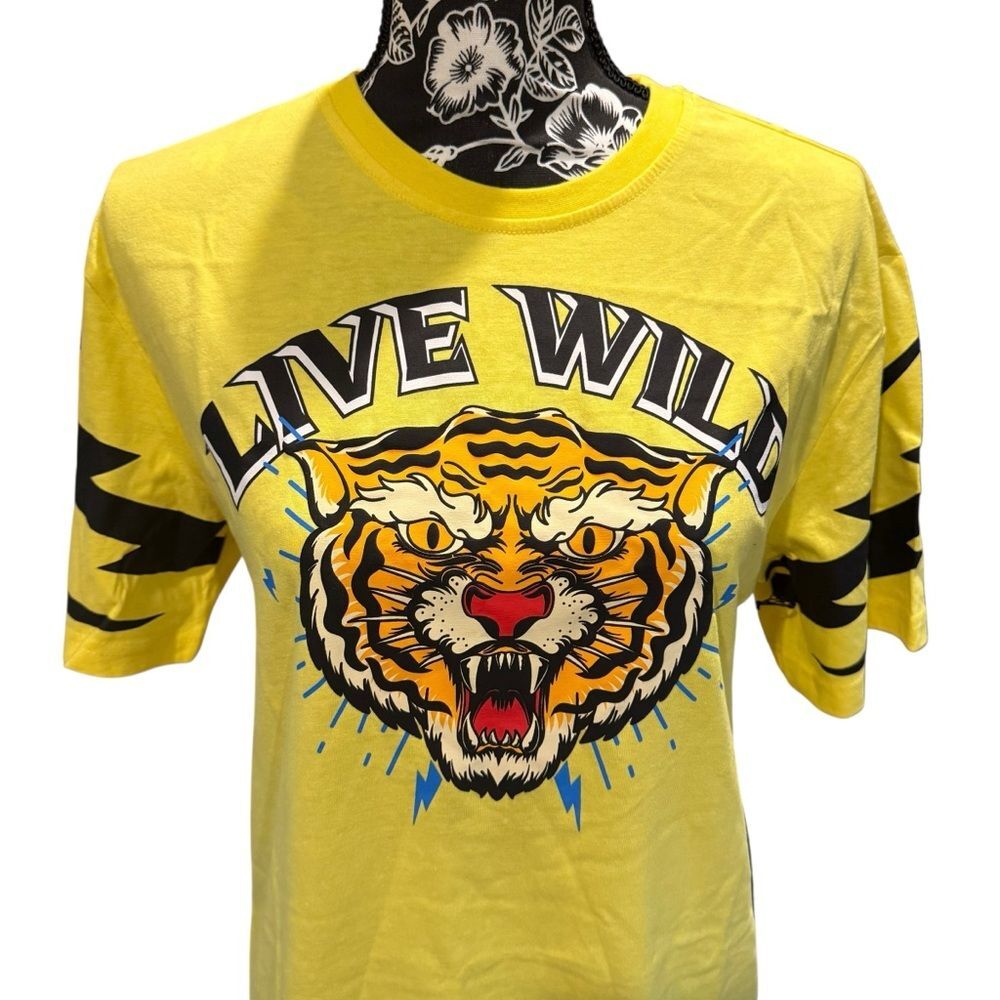 NWT Sole Goat Vibrant Yellow 'Live Wild' Tiger Graphic Tee Striped Sleeves-2XL - Picture 3 of 8